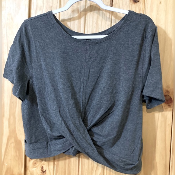 Core 10 Tops - NWT - Core 10 size XL short-sleeved crop top with front twist at waistline